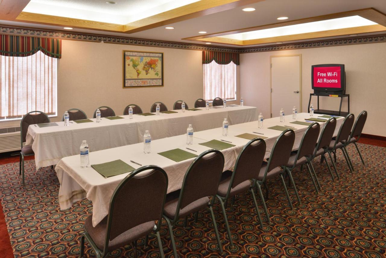 Red Roof Inn Clyde Ngoại thất bức ảnh