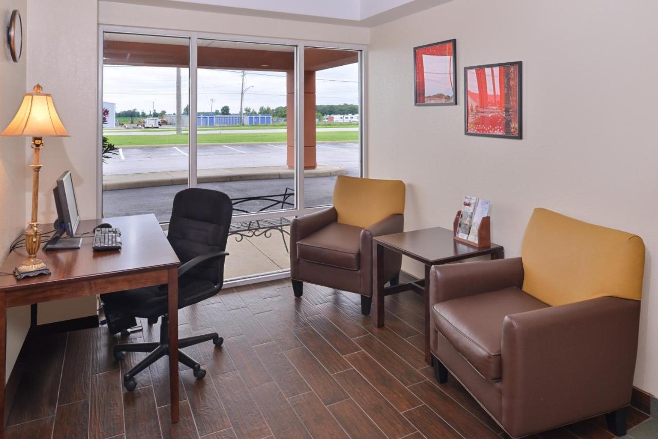 Red Roof Inn Clyde Ngoại thất bức ảnh