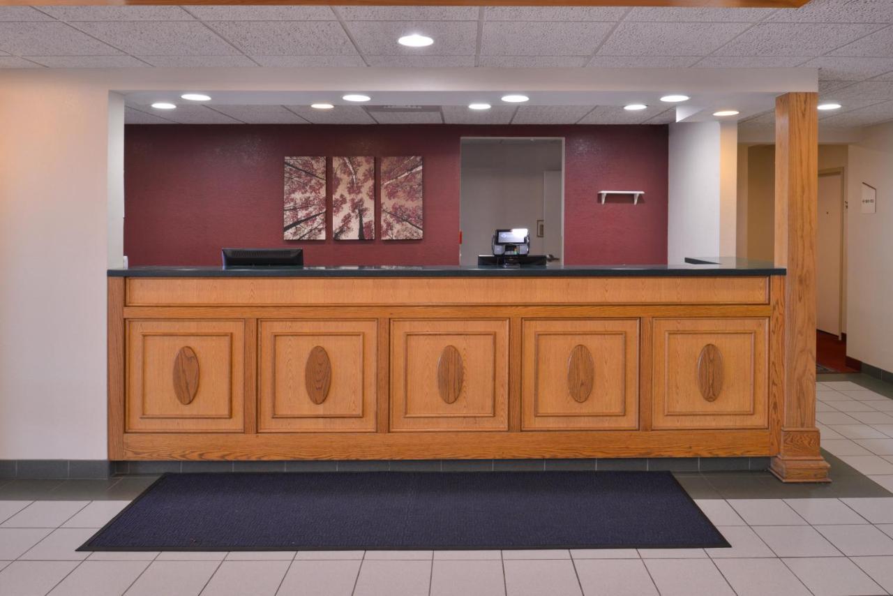 Red Roof Inn Clyde Ngoại thất bức ảnh